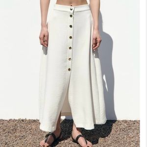 New Zara White Midi Skirt Size L
